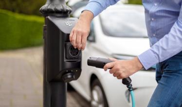 EV drivers without off-street parking face a very mixed bag