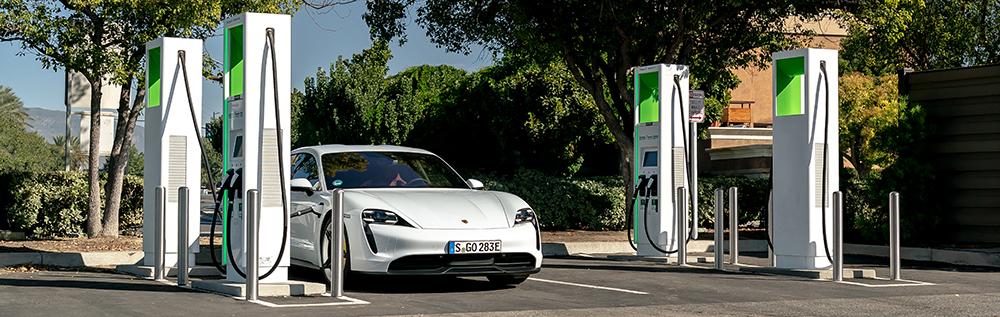 Charging an Porsche Taycan on public networks